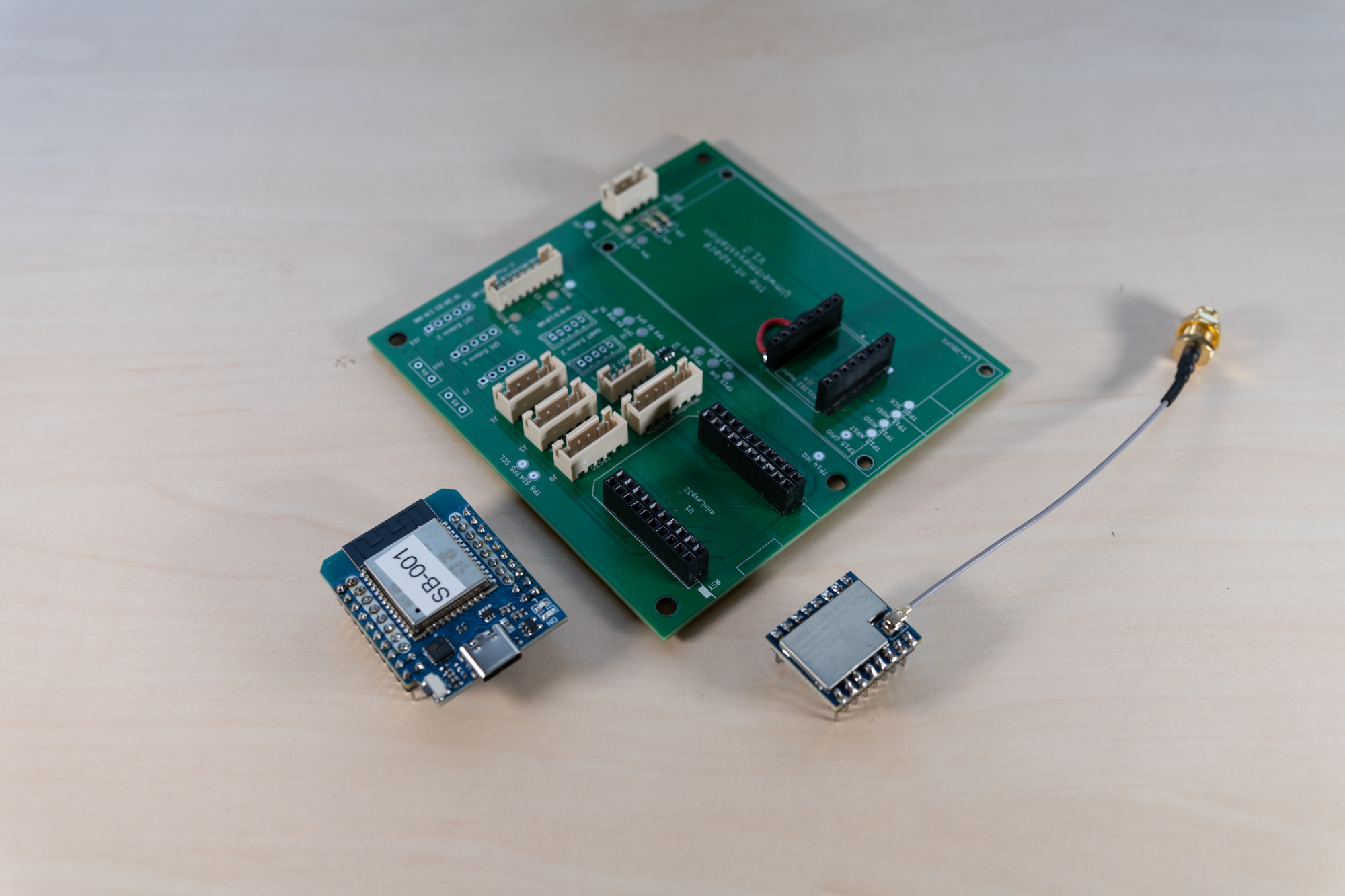 Hauptplatine und getrennte elektronische Module der UMS